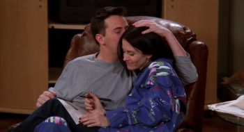 Monica ve Chandler’ın Diğer Çiftlerden Daha İyi Olmasının 20 Sebebi